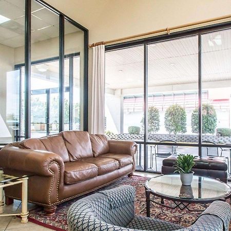 Econo Lodge Springfield I-44 Bagian luar foto
