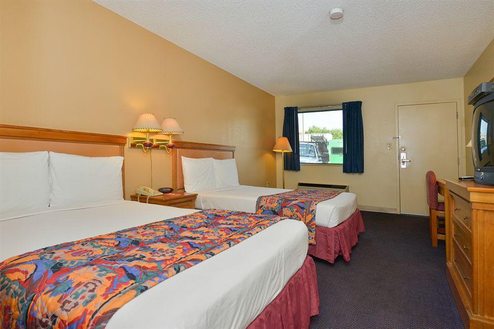 Econo Lodge Springfield I-44 Bagian luar foto