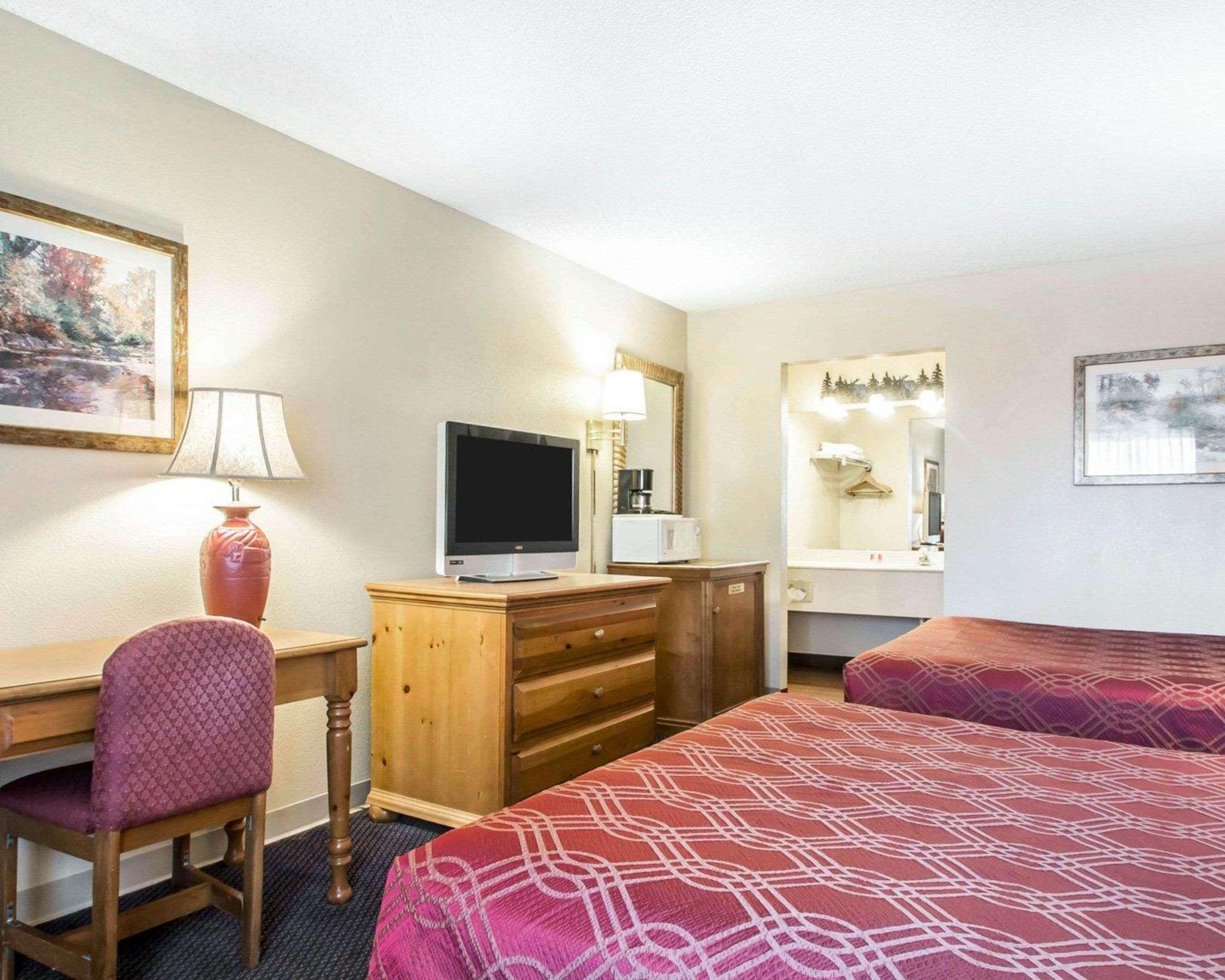 Econo Lodge Springfield I-44 Bagian luar foto