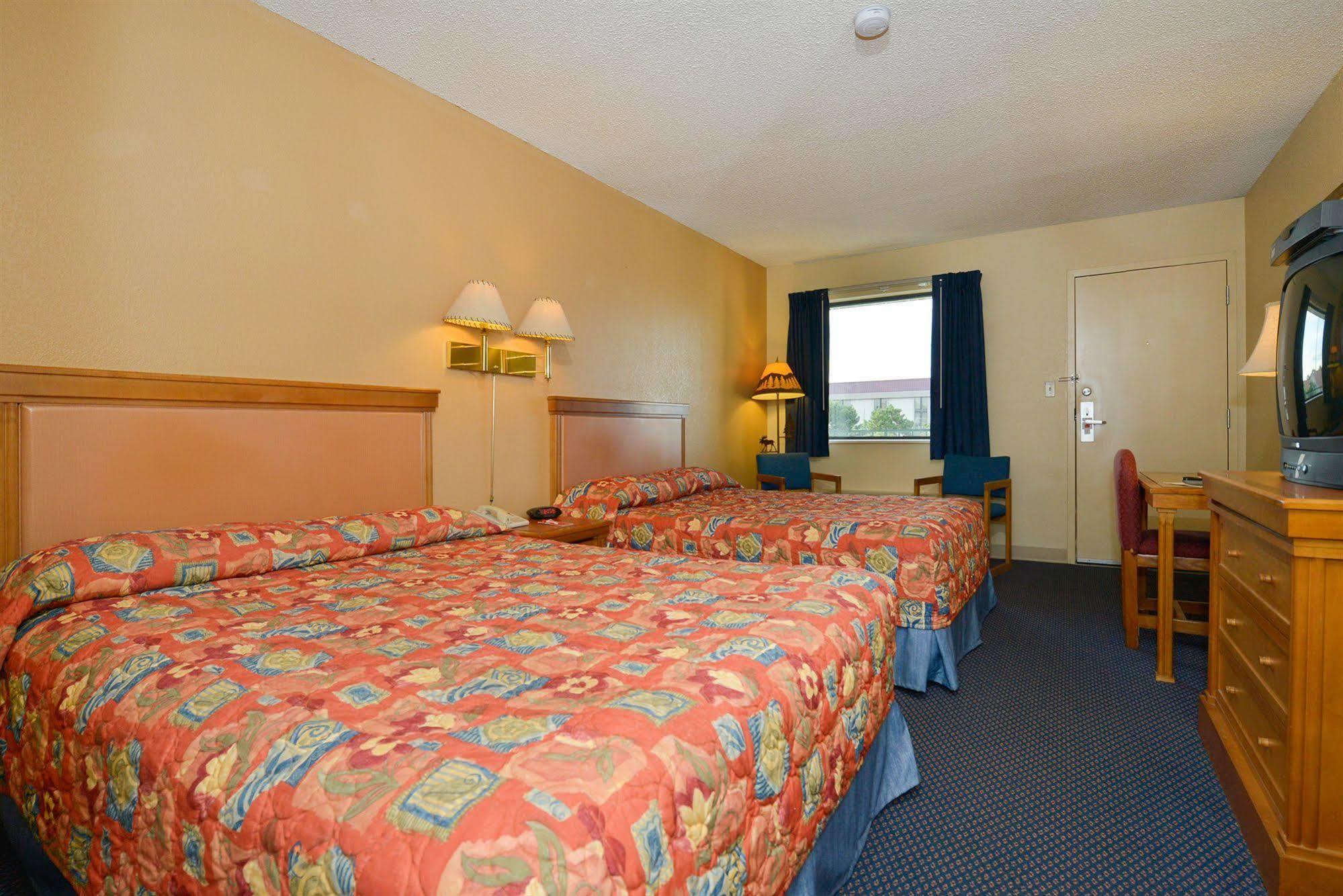 Econo Lodge Springfield I-44 Bagian luar foto